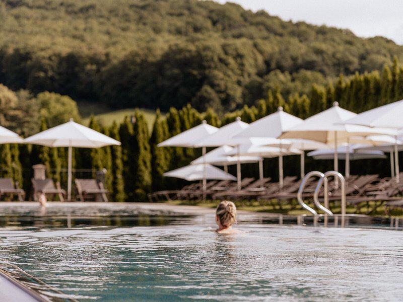 25EBE4DD5F4435138FB4CB5ACB0693A1