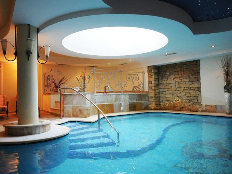 306325D6BB3E3E558640A9305CD685D9