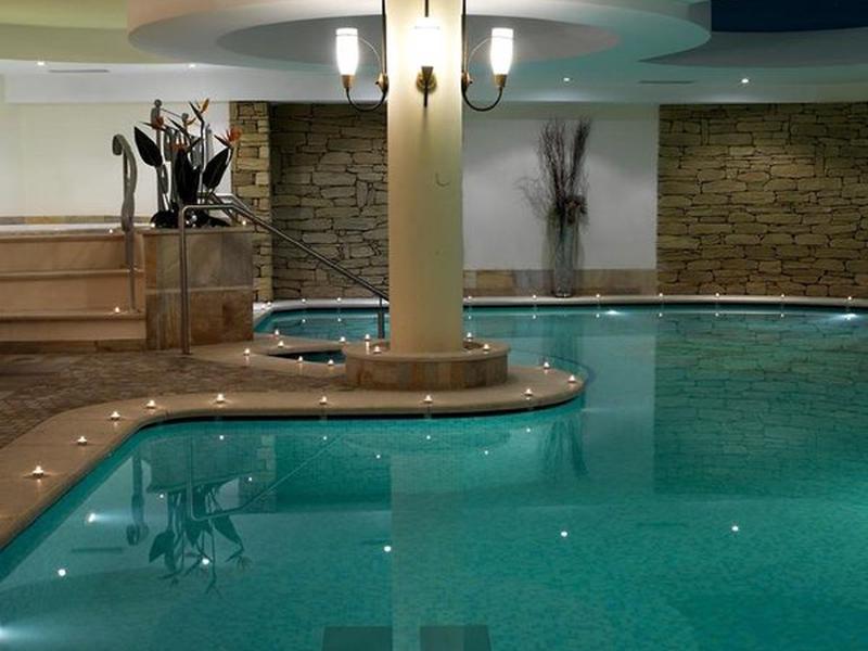 B852442F1E83A11AFB958274303B2F53