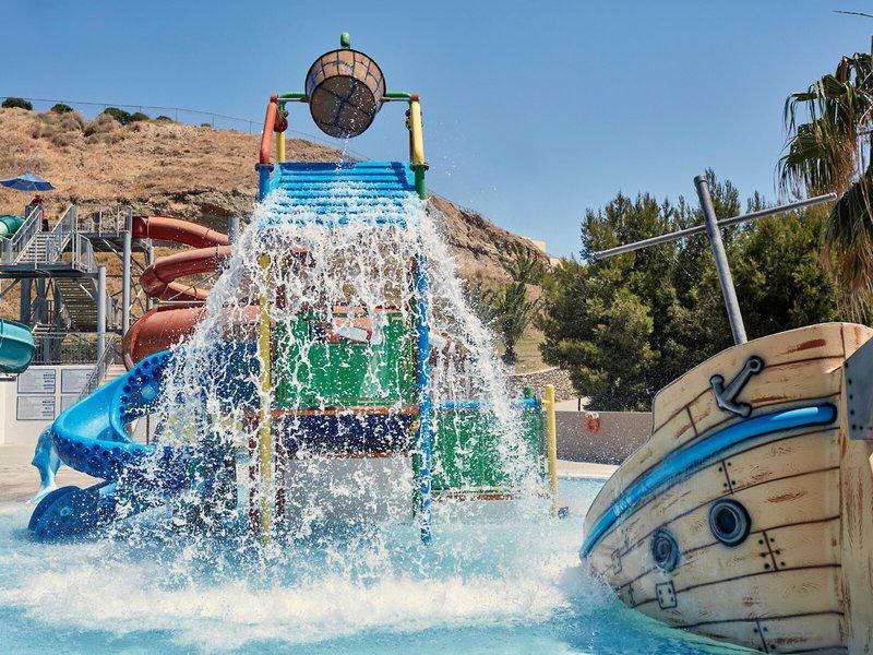 64A1470A1E5895C5C5405631F510158E