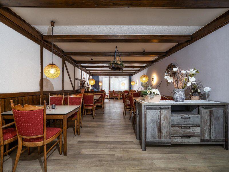 2A6211B022475C1C3E37FBD90B2A9C66