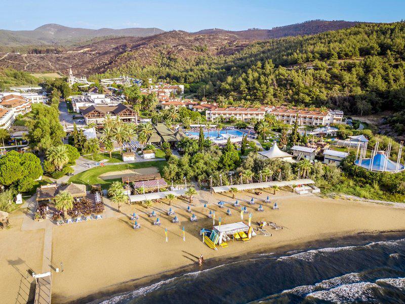 210926EB8257966E0B092D7E00F873CA