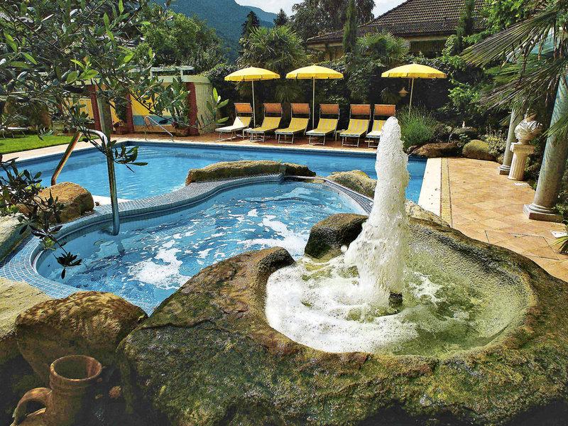 CC37D5CC9EC35801210103025EB2AAC4