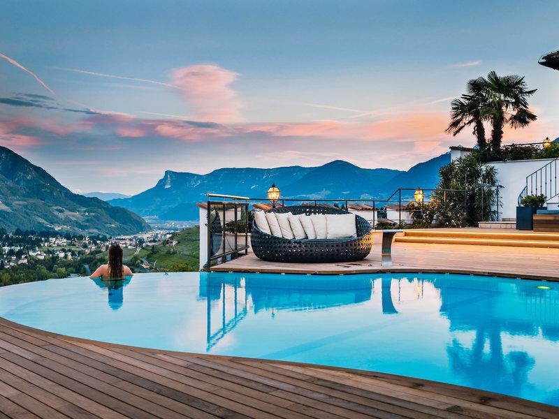 6CFC68A39A3D938372395F2D449C2771