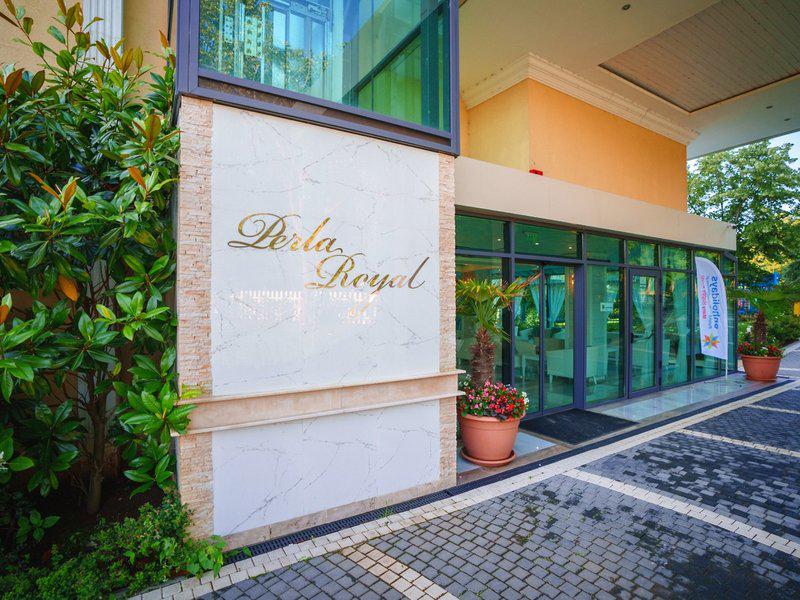 04401893C93A8F1AEB1B34A3020F5D83