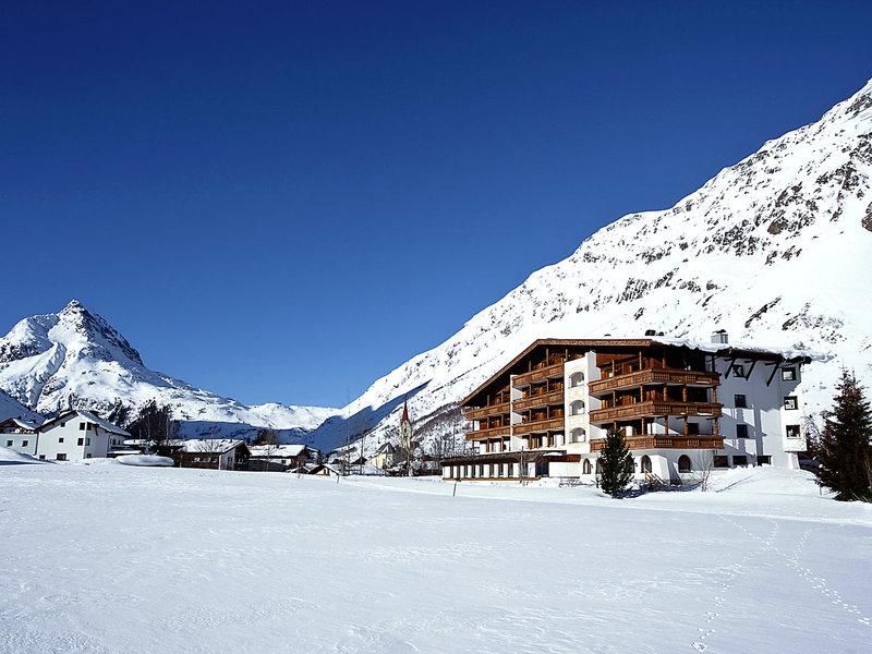 AE9C5099443C5BA3AFB299466503A001