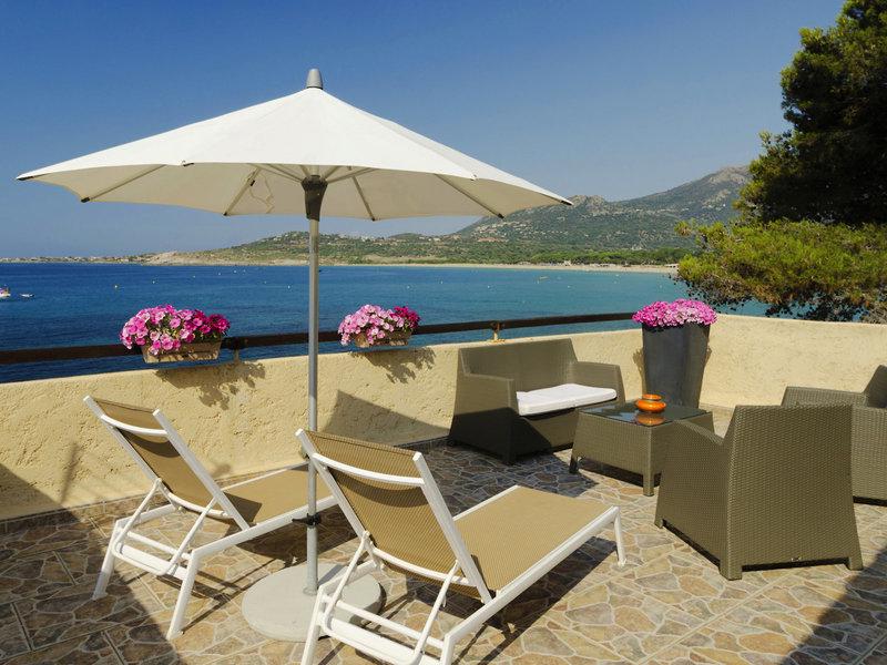 8F92A61A16D00697B3EF5A3C282FF9FA