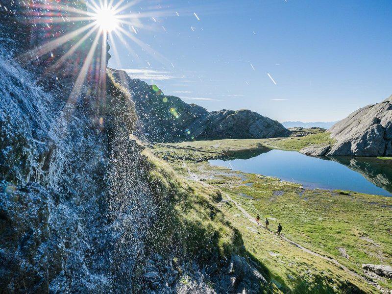 60511E3E2F55FC670173D19F2C875E6C