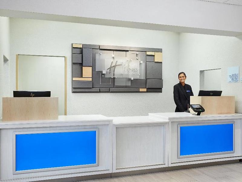 66CEAEFF90545C8AD3B5E7D21F97F932