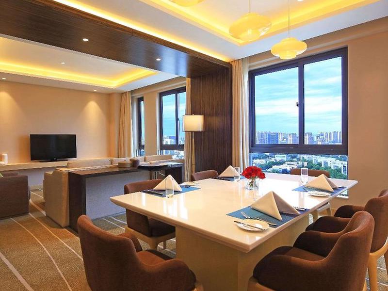 A7C01D100701B8EC93FF891CDBFDCD4E