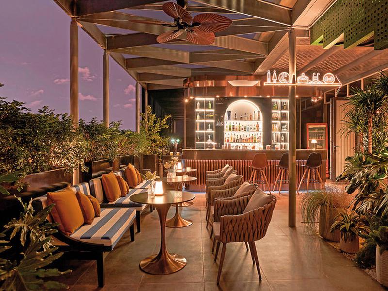 CF57E4C4EB3BFE917D9EAE16CFAD37F7