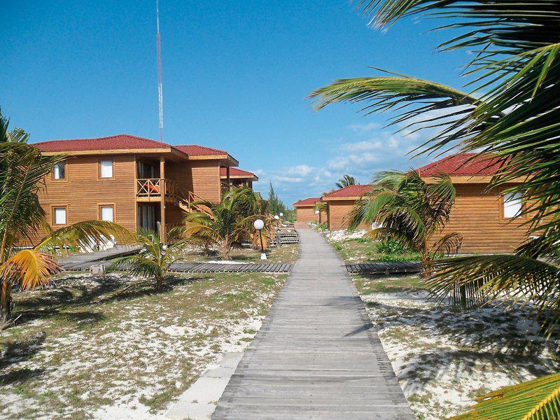 E38D9561A2695AA3FBDB6D13B9210C24