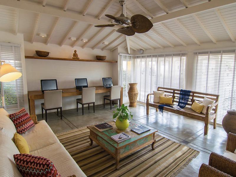 2EA128EFD37E25A76DF84ABF197613A3