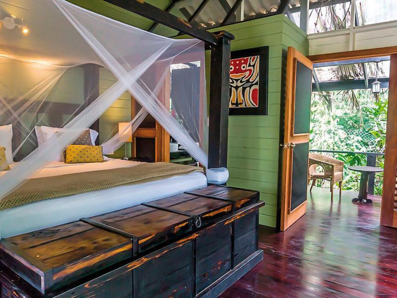 DFE7ED744F4CE9028B012FD29986D4DB