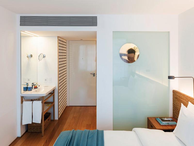 B20D67732F0F2FEAE0030A71B1465BB0