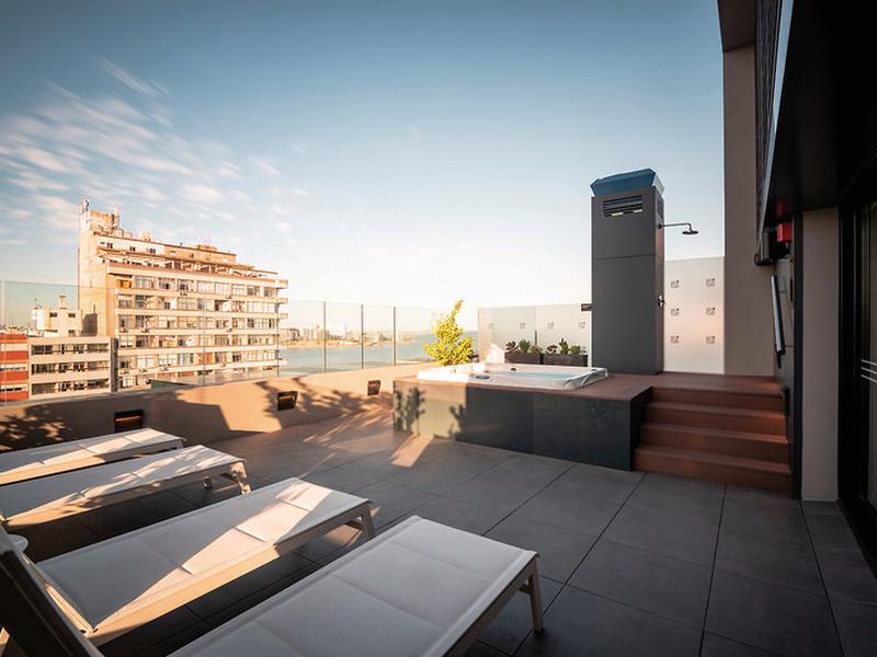 Soro Hotel Montevideo Curio Collection by Hilton