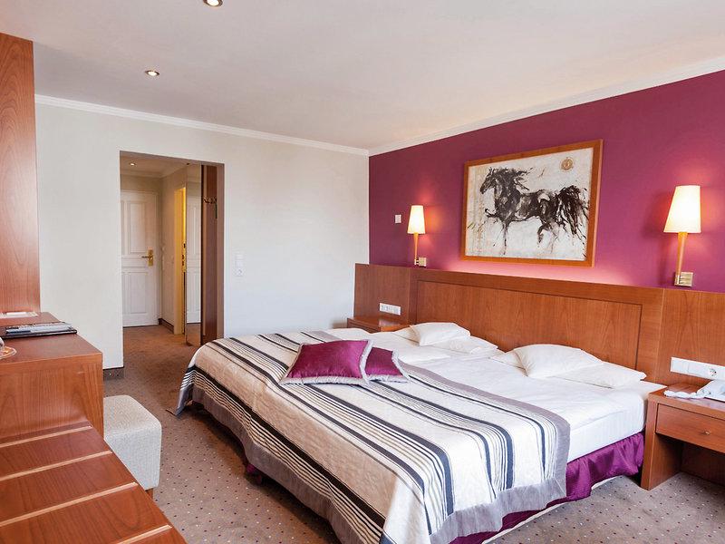 77B73B83E95E27AE7A54FCD9F779B295