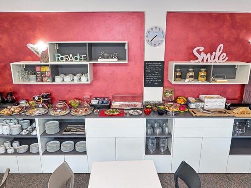 A708382046E2A8BAA5DEC93AF8A605D8