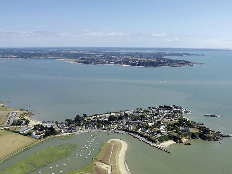 39459CA768664E1EFE4865A979FE4B79