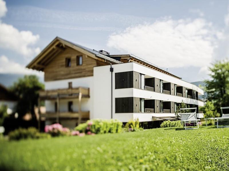 73C8C7B37D05B7710392C83DE9D20226