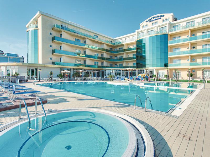 DDE9BFC1C097406D9A993CA3B6765003