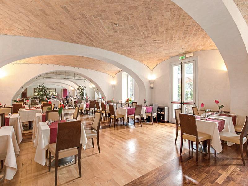 1A72EF26BC790BBF9E6B5124077326B5