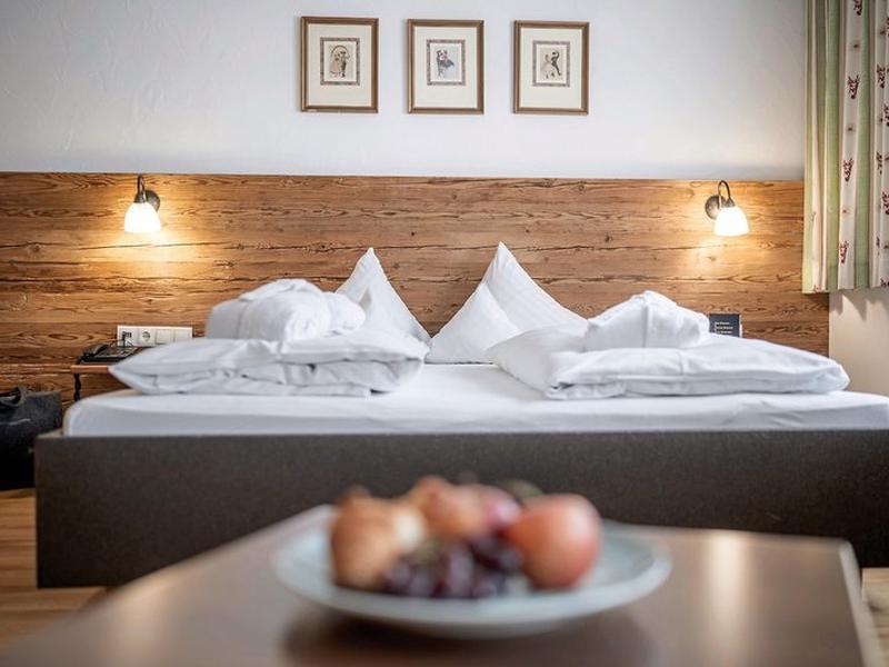 11C667A2FC6A13EC260B5BE1DCA5AA45