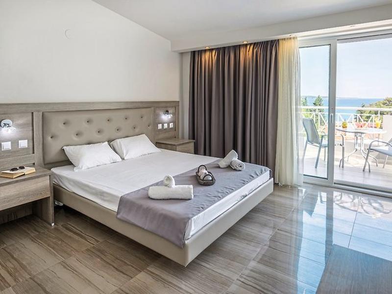 553C28ABFA075A5FFAD00D693C1EDEC3