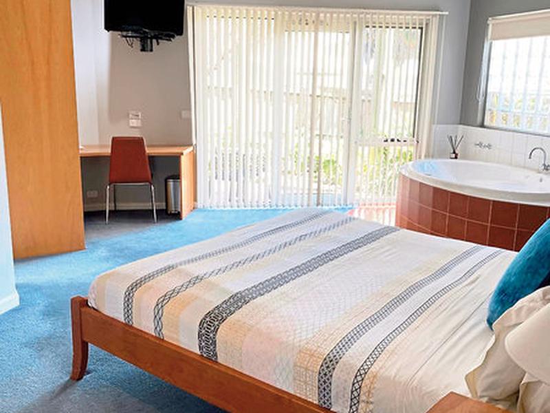 85902C46C3DA24427A4811C13847497E