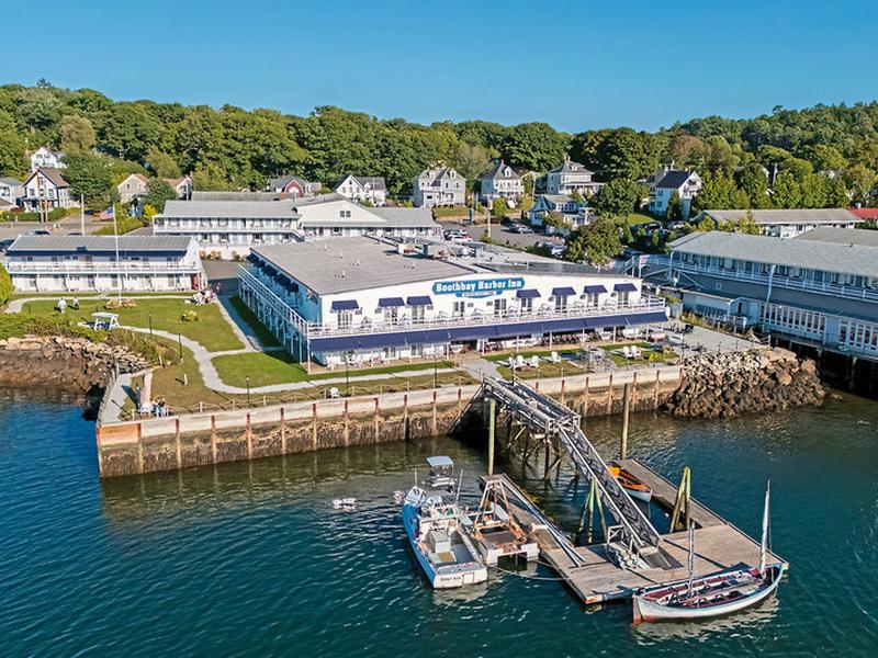 F532851FB5F4357883C3EFF21F8F7B6A