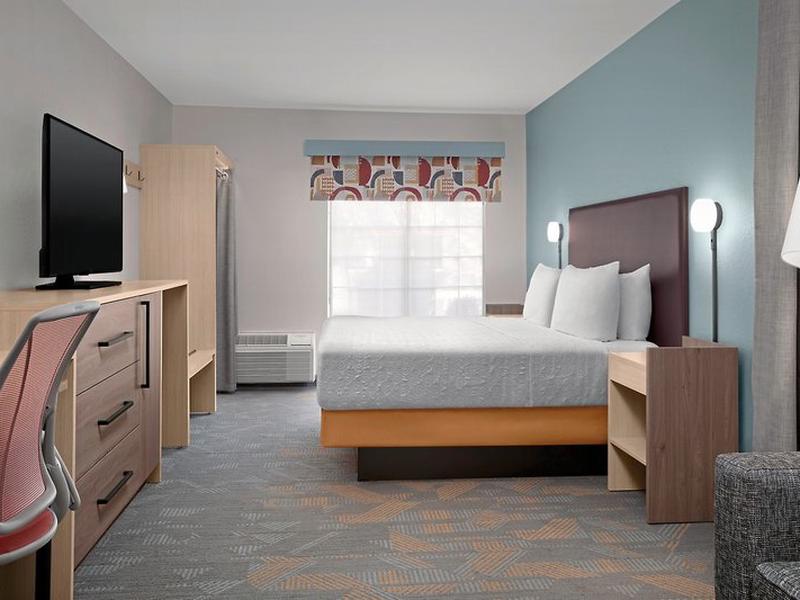 020AA35370A72F4D3F1B8CC51F187901