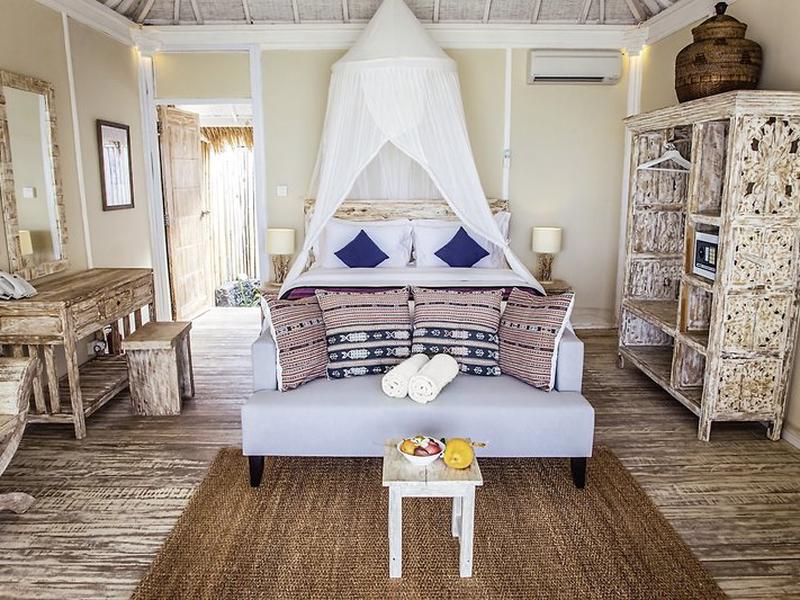 A9DD27F033983BD5564997B8287E7CF9