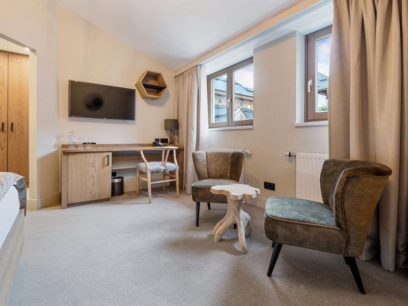 C4217A116E01DA2A8BDFC29113B543D3