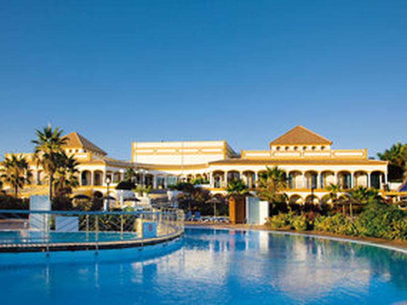 FE0A25AF1CEF998BB7A634EFFA9A8347