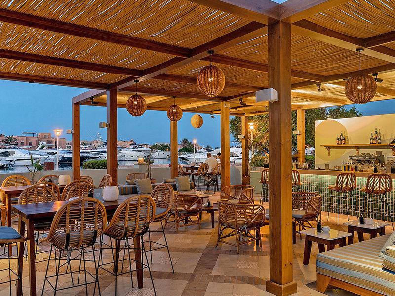 3C24EB437CC5A78A6F7E55B4AB52FB55