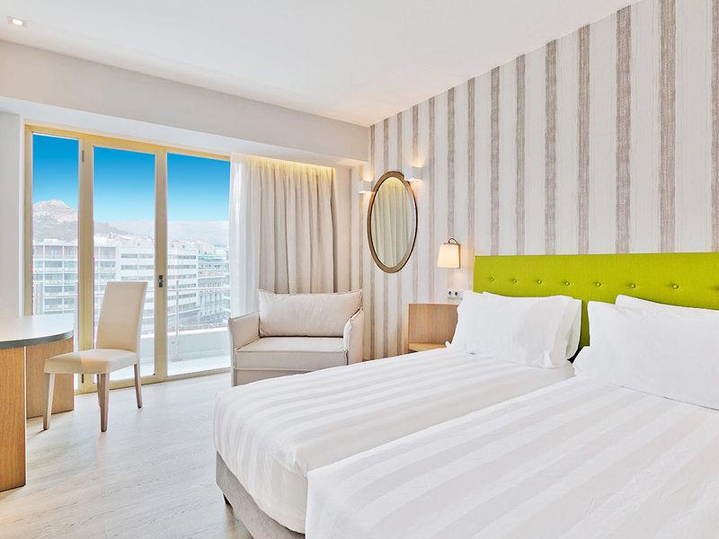 E840AEDA053A697916B4DF825F415855