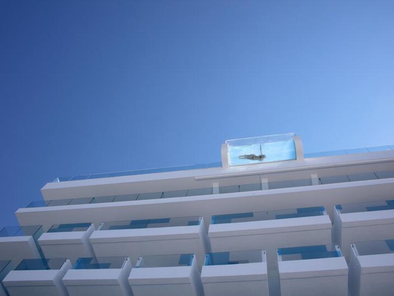 AFC85E8E39AB6FF8965E61A5D143ECDD