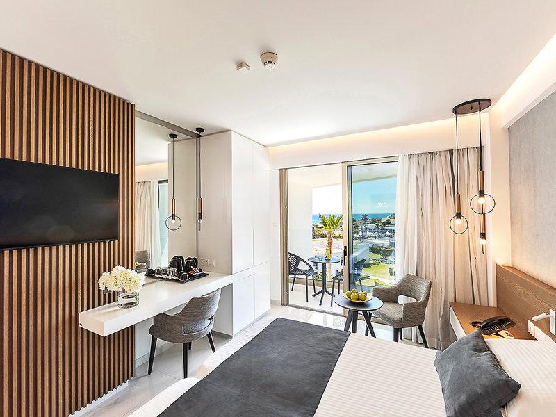 3C1CA6027FA953C378CD7AB1711B2547