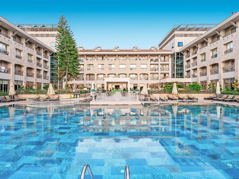 BBE6559E74E9D087E449113D04C7B646