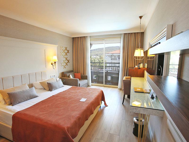 79797C60A092590C75FFAD37F8482F65