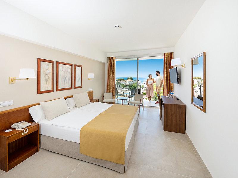 A9D9EBE17E3593FC9D948DE0B1FC5AB8