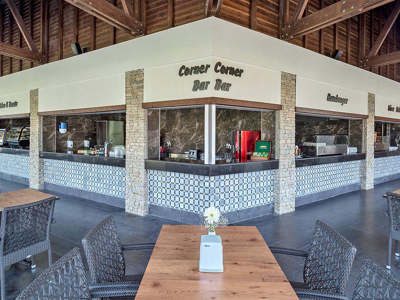 496B634BE8BD333C73A24E2C99F3FACA