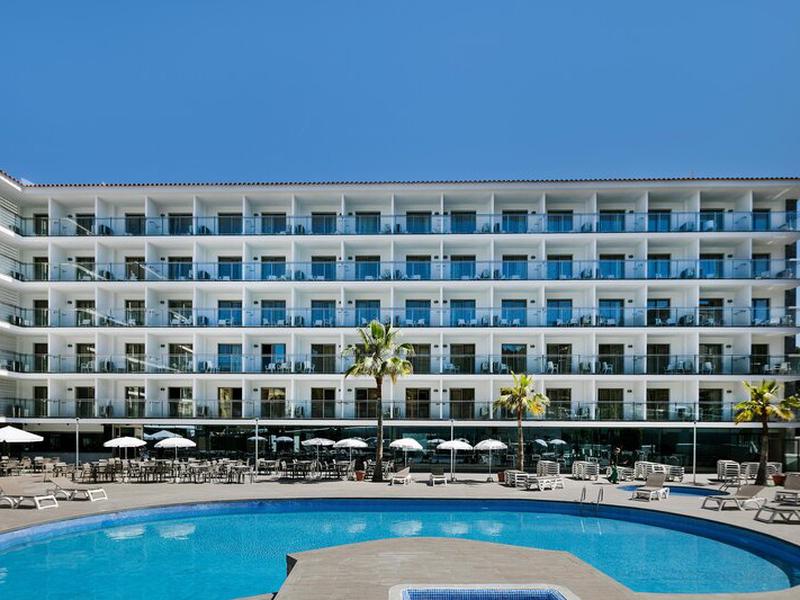 AAE7DA4AC39702F45B6B57634EB8219C