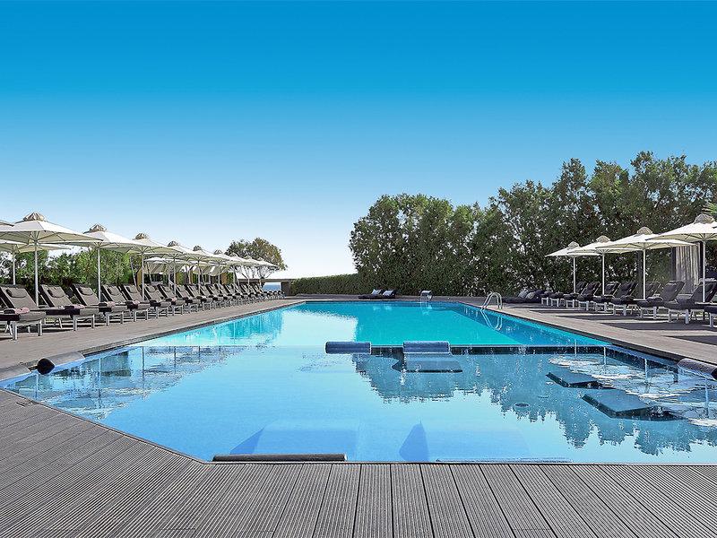 2F0FCFE66710F41308998026B9FC64A3