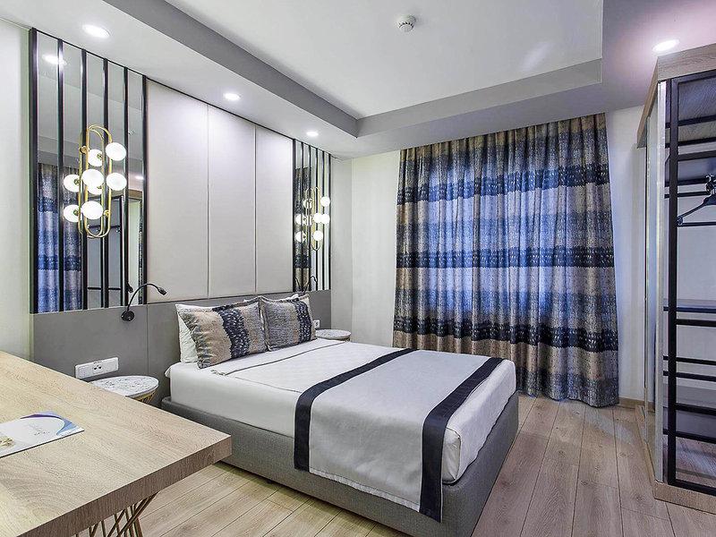 7C0AFAF40F95940BCE0E86D127FE04BE