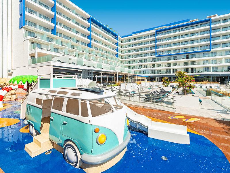 688656ED37B81CBC950DD323A99490F8