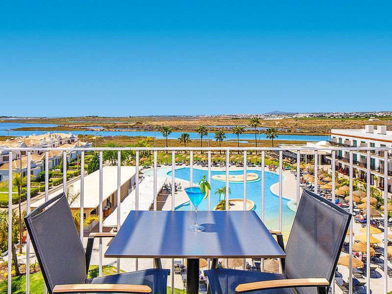 03AD13513F955C3954A83FF31E9D6B28