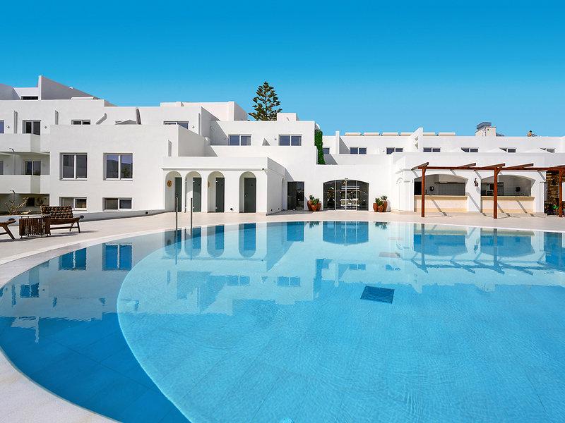 63E177BF913A419B2DFF9D89567703F1