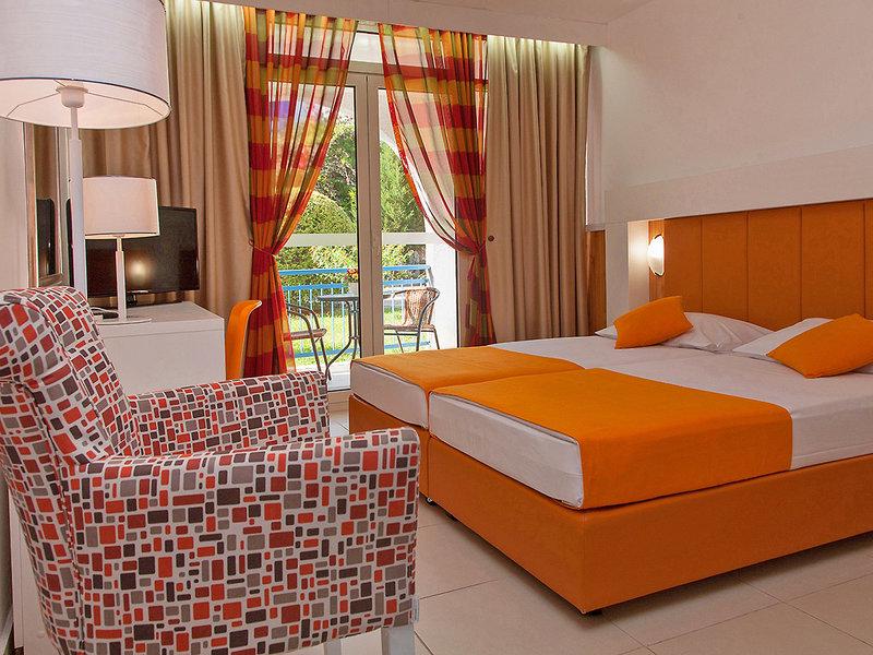 922F0C9315E61899180D84D359B08A38