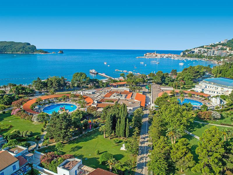 092203218D9A74BC0E153ACC4E8A4E1E